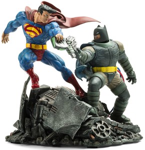 Batman vs Superman Battle Scene Statue